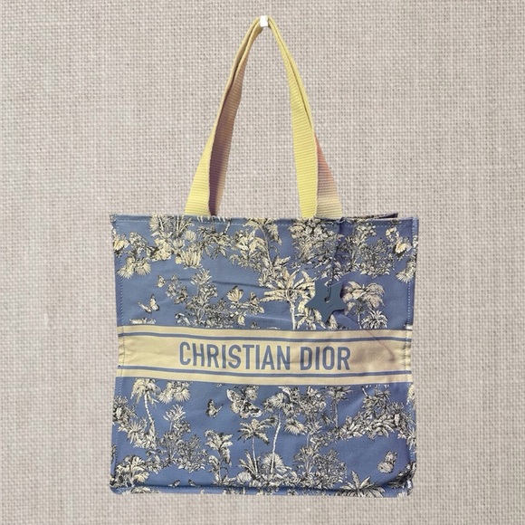 NEW! Diorivera Blue Floral Canvas Tote